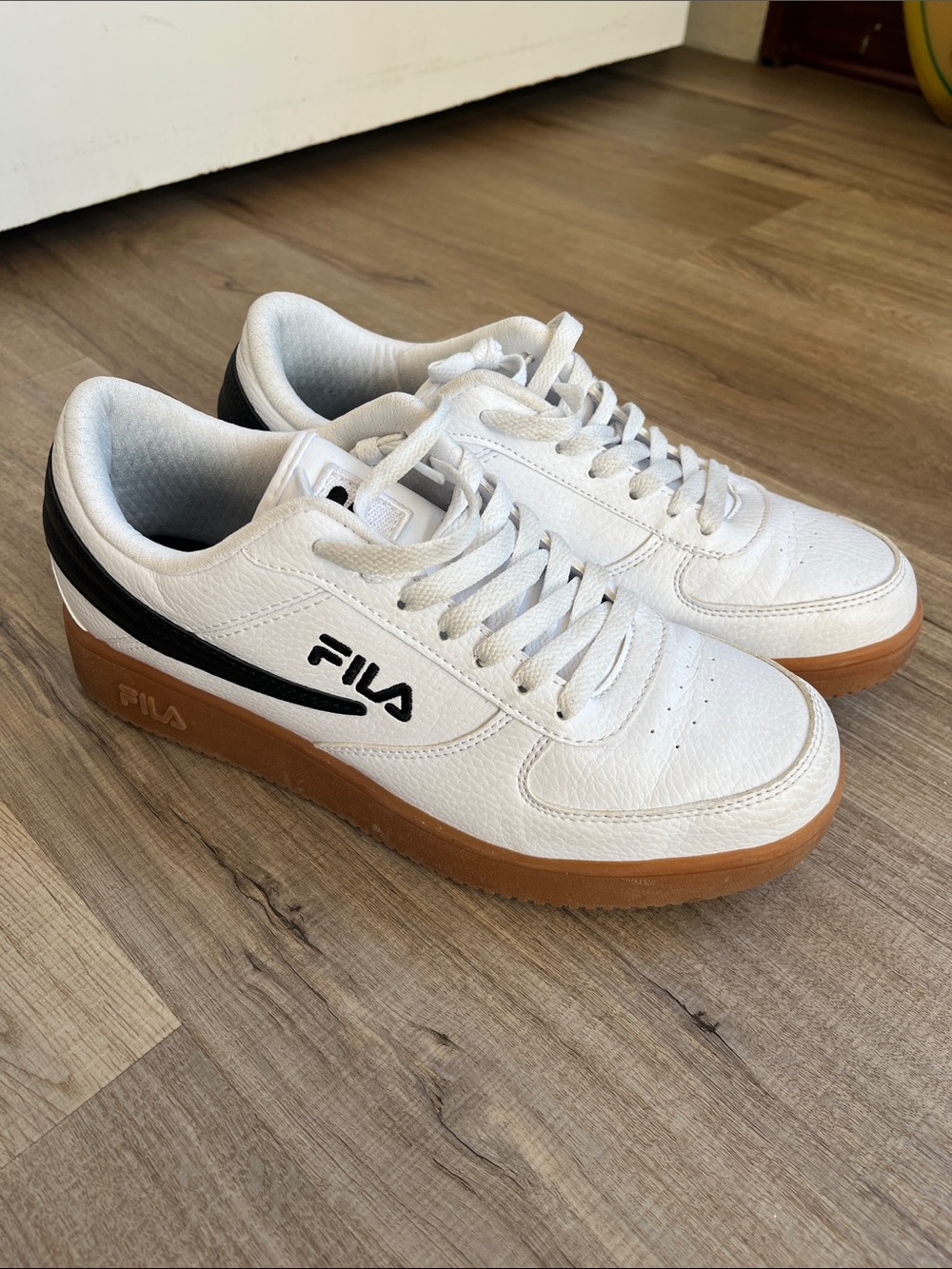 FILA White Sneakers with Gum Sole and Black Accents